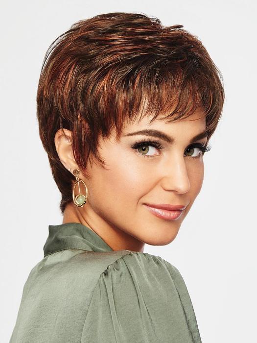 Raquel Welch Winner | Synthetic Wig (Basic Cap)