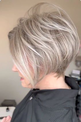 CLASSIC COOL WIG