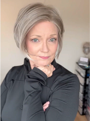 CLASSIC COOL WIG