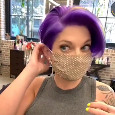 Green highlighted Bob wig