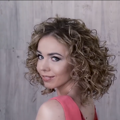 TressAllure Modern Curls | HF Synthetic Wig