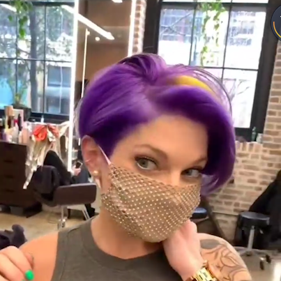 Green highlighted Bob wig