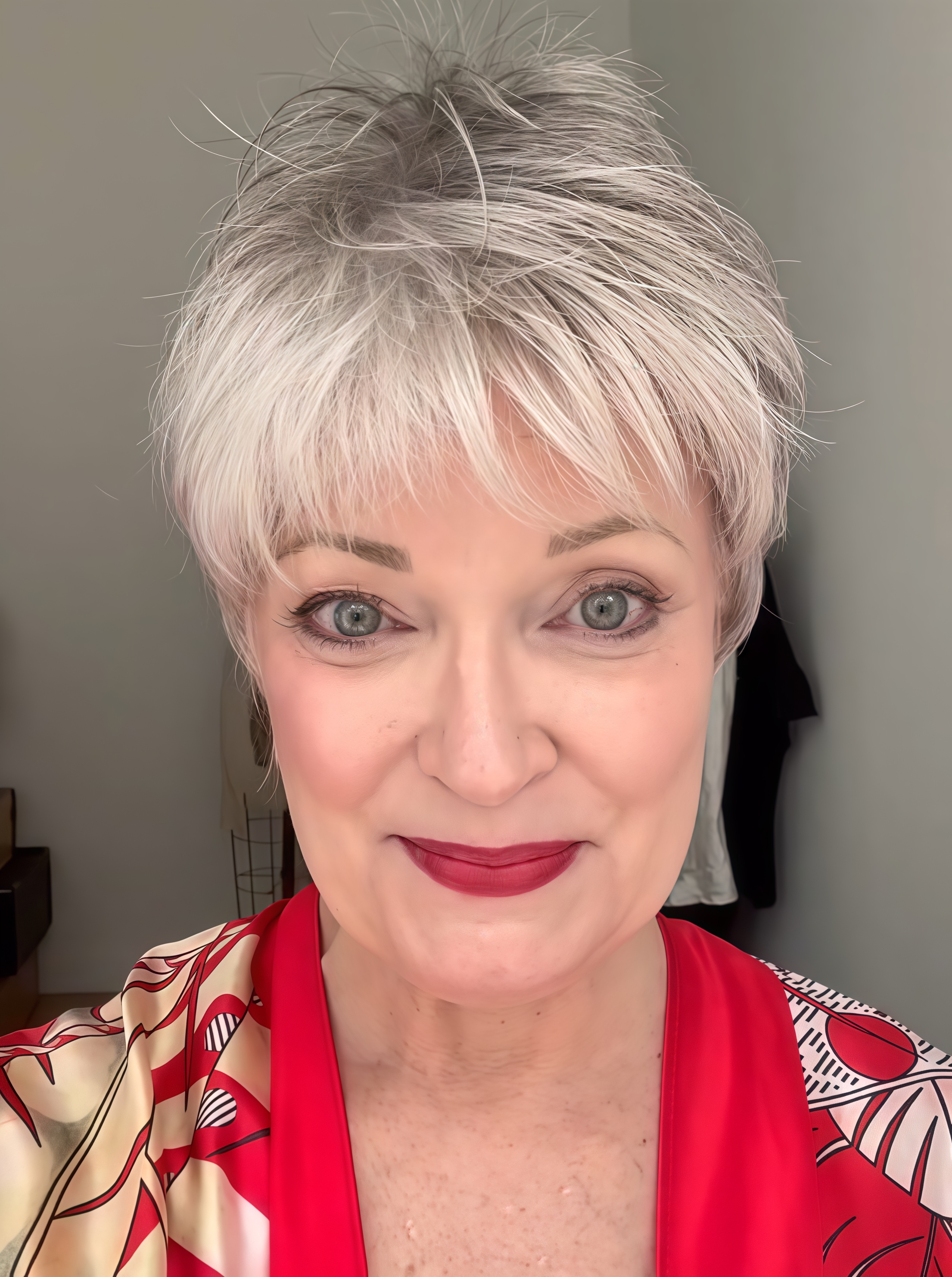 Raquel Welch Flirting With Fashion