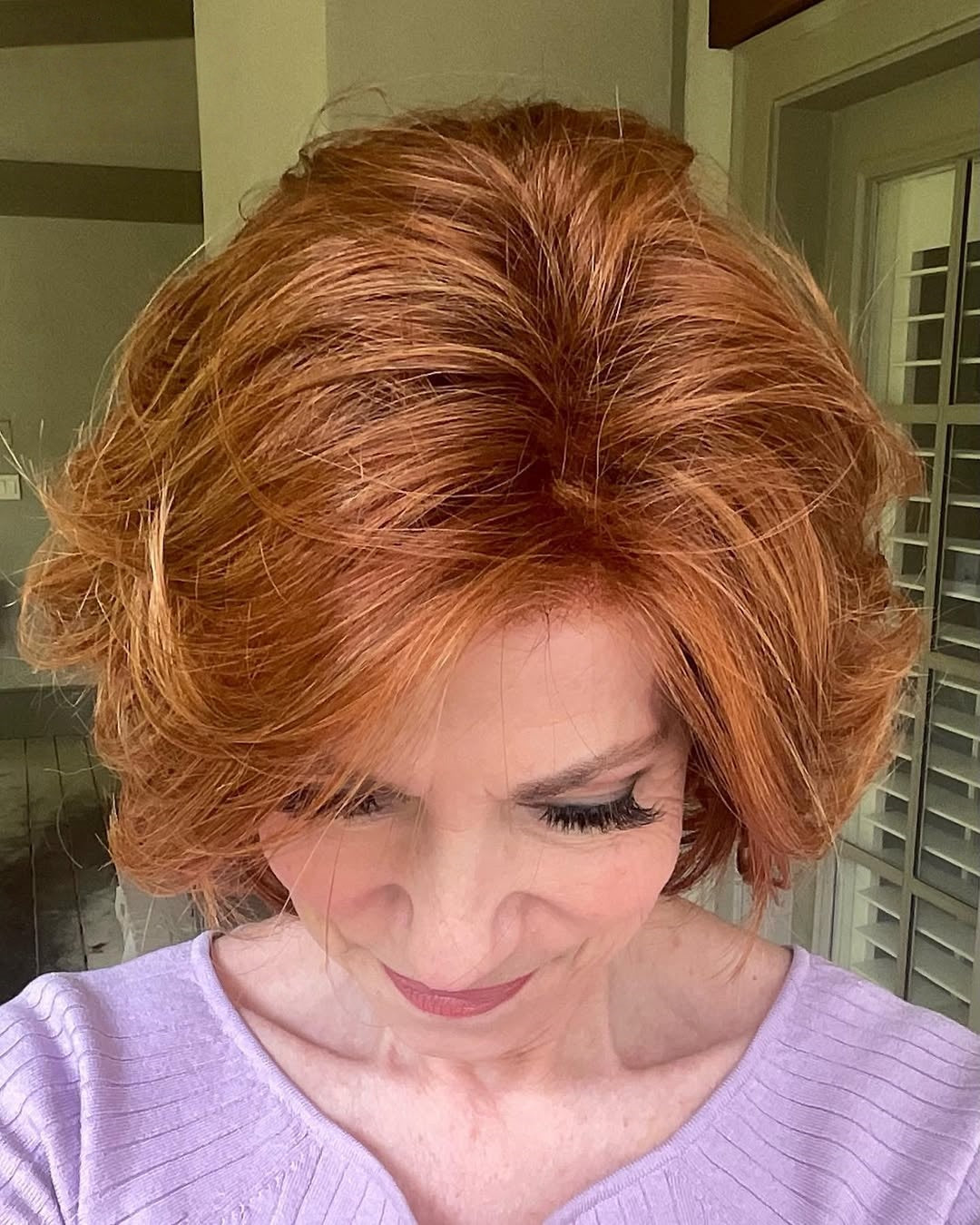 Hort voluminous wavy bob | Synthetic Lace Front Wig (Hand Tied)