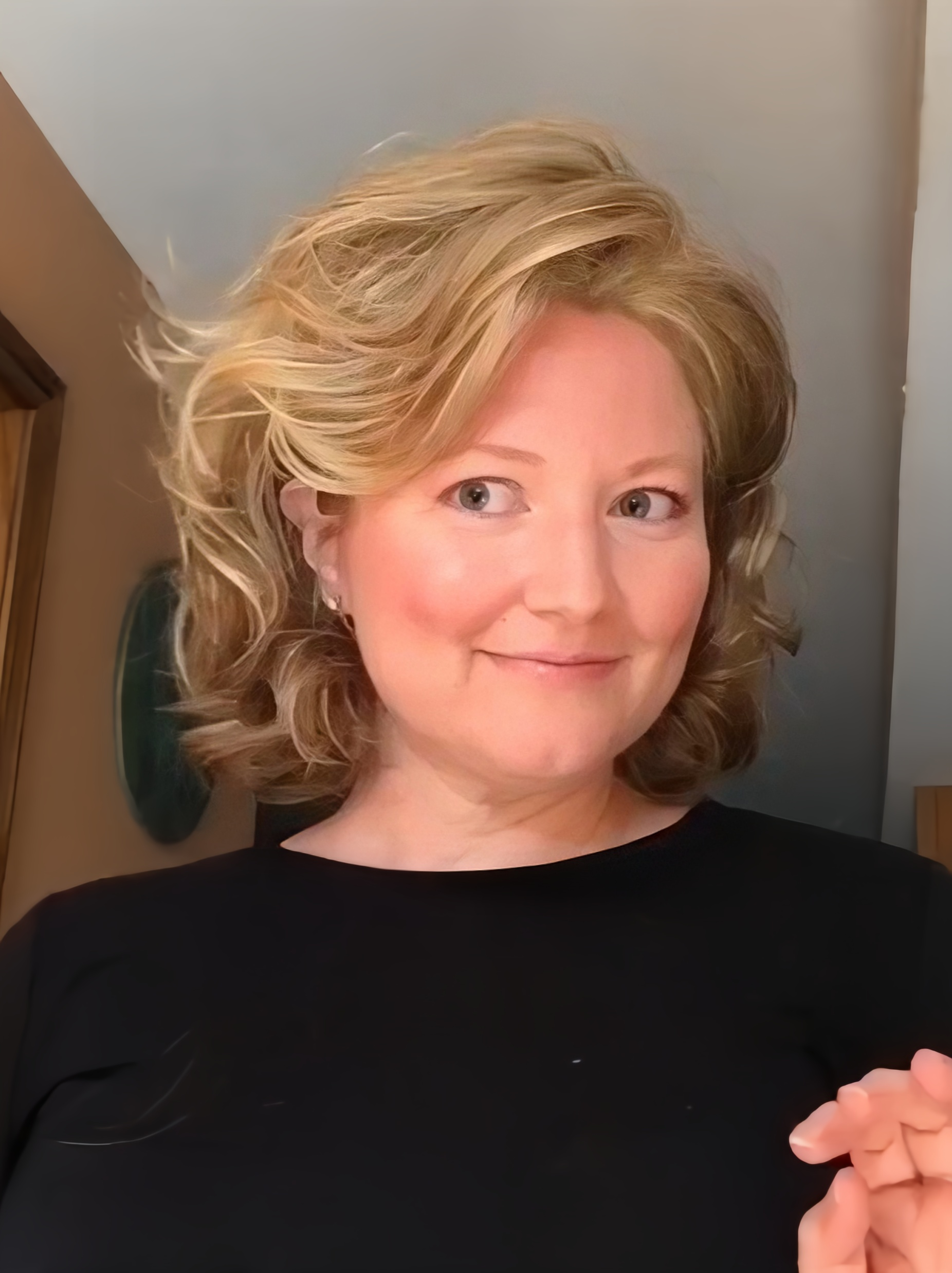 BRAVE THE WAVE WIG BY RAQUEL WELCH